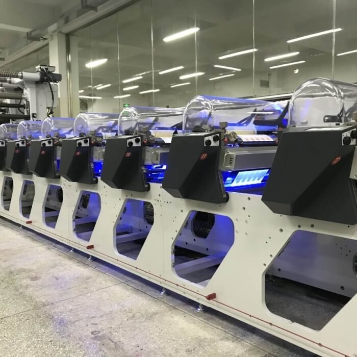 OMET-Flexo-Printing-Machine-with-IUV-700x700 (2)