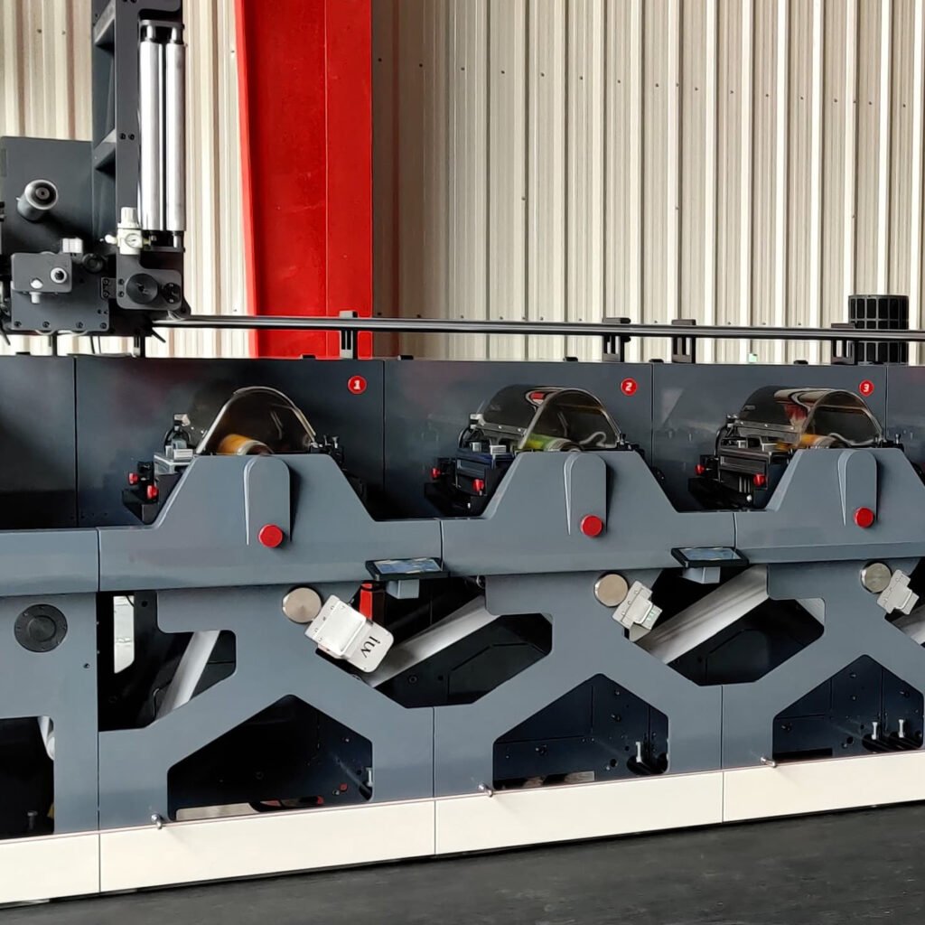 Optymalizacja jakości druku dzięki precyzyjnemu systemowi utwardzania UV