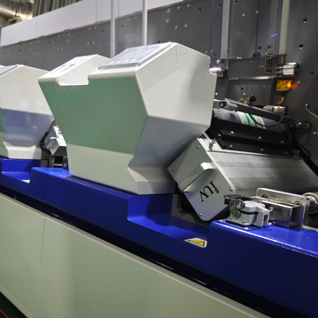 Rewolucja w poligrafii jak systemy utwardzania LED poprawiają wydajność i zmniejszają koszty