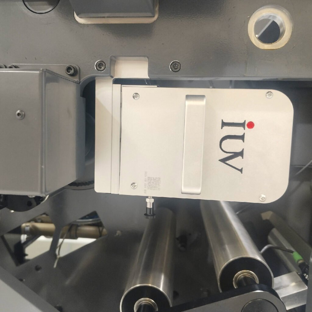 Zaawansowane czujniki w systemach LED UV — precyzja utwardzania w czasie rzeczywistym