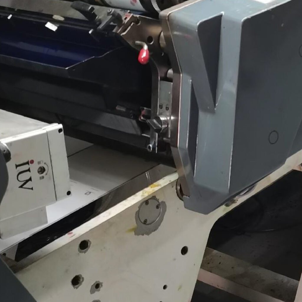 Jak osiągnąć najwyższą jakość druku wąskowstęgowego z użyciem systemów UV LED