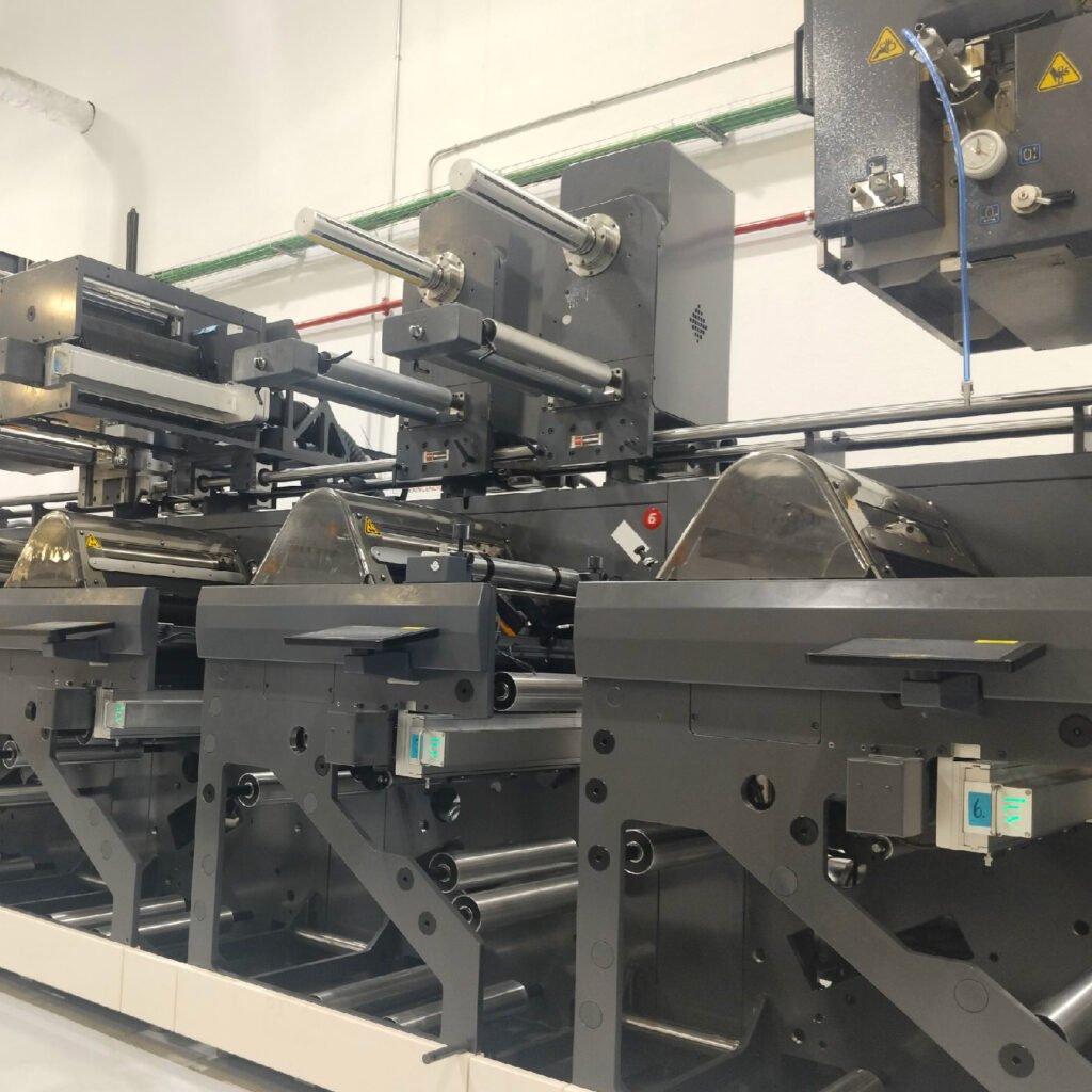 Krok po kroku Instalacja i konserwacja systemów UV LED w druku wąskowstęgowym