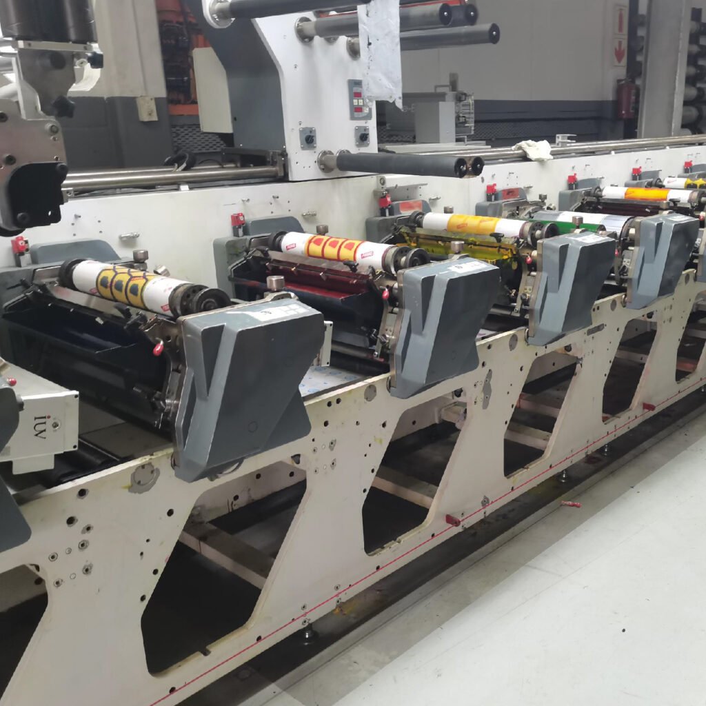 Porównanie UV LED i tradycyjnego utwardzania rtęciowego w druku etykiet koszty, wydajność, jakość