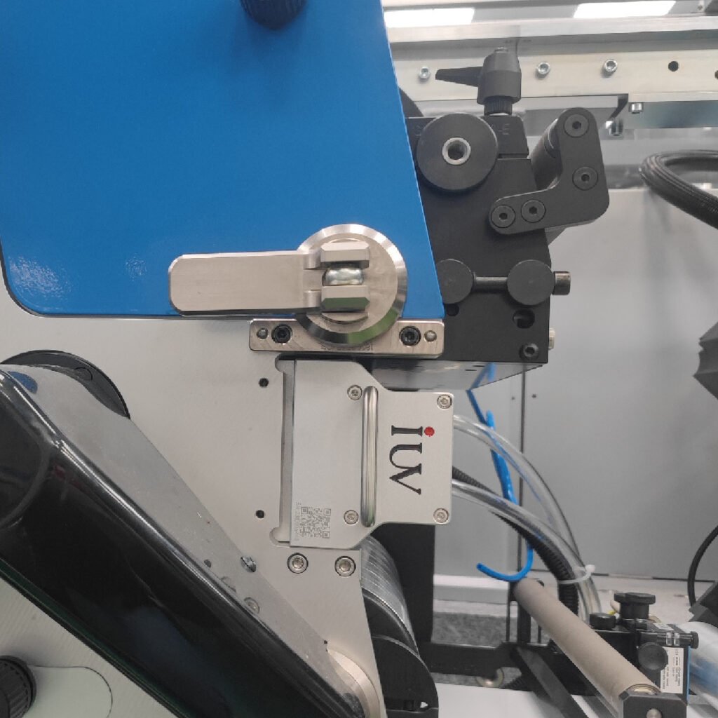 Stabilność kolorystyczna w druku narrow-web dzięki utwardzaniu LED UV