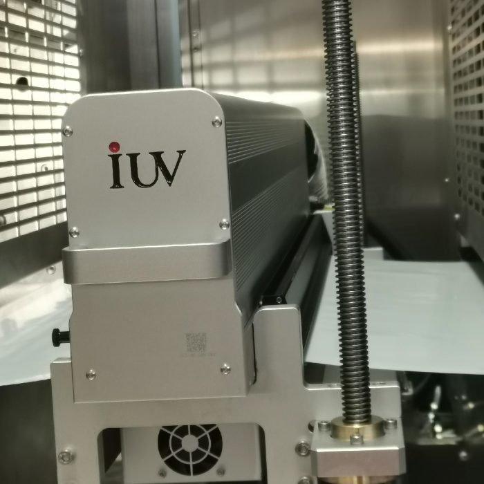 Jak działa technologia UV LED cure w druku etykiet i jak redukuje zużycie energii w wąskowstęgowym druku fleksograficznym