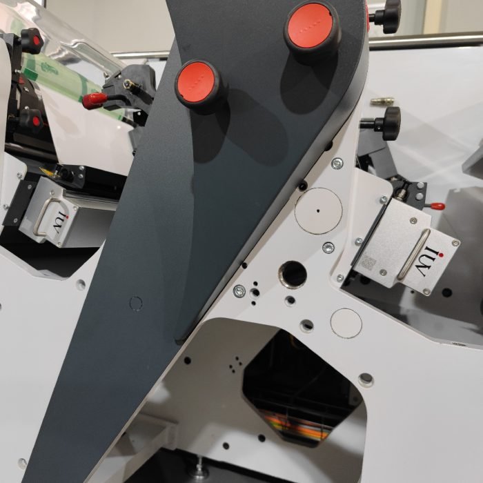 Jak technologia LED UV skraca czas produkcji i poprawia jakość druku w maszynach Mark Andy