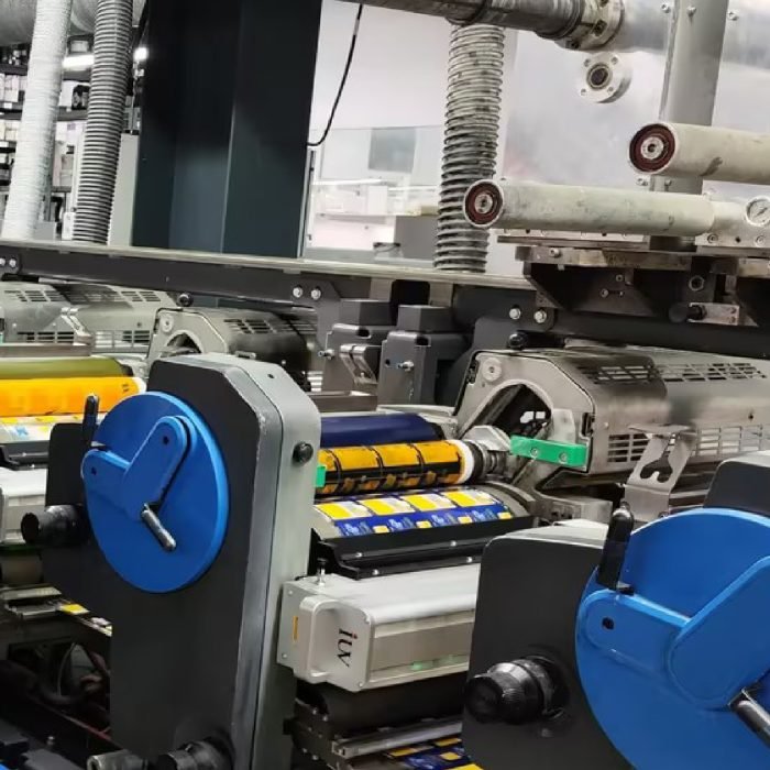 Jak uniknąć niedoutwardzenia farb UV w nowoczesnym druku etykiet