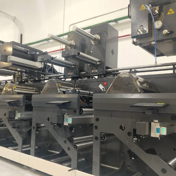 Krok po kroku Instalacja i konserwacja systemów UV LED w druku wąskowstęgowym