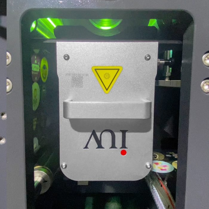 LED UV vs tradycyjne UV – co wybrać do nowoczesnego druku etykiet i opakowań