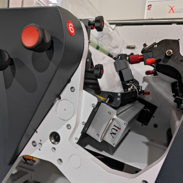 Nowoczesne systemy LED UV dla wąskowstęgowego druku etykiet – większa precyzja i niższe koszty energii