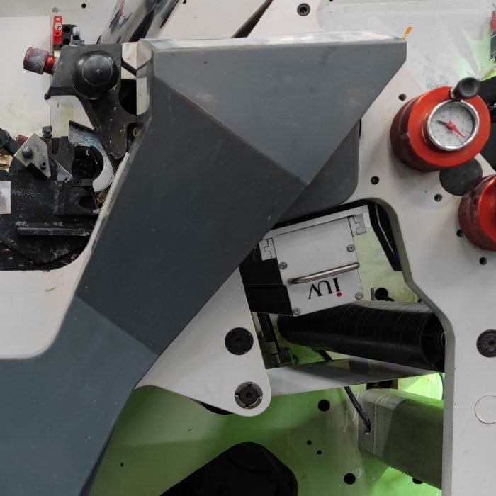 Przewodnik po wyborze systemu utwardzania LED dla fleksografii – kluczowe parametry i rekomendacje ekspertów