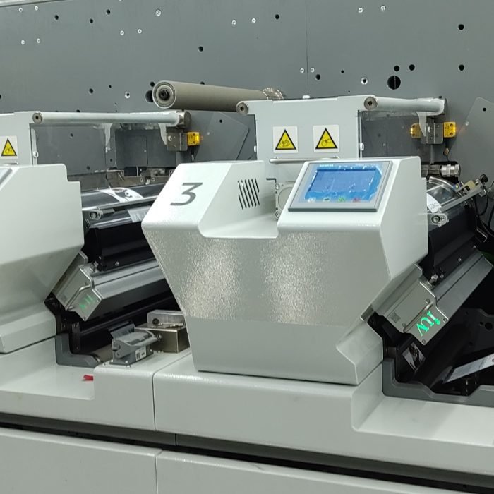 Systemy utwardzania LED w maszynach Bobst – gwarancja stabilności i doskonałego utrwalenia farb