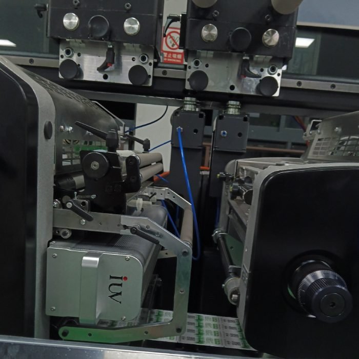 Wpływ LED UV na skrócenie czasu realizacji zamówień w druku etykiet