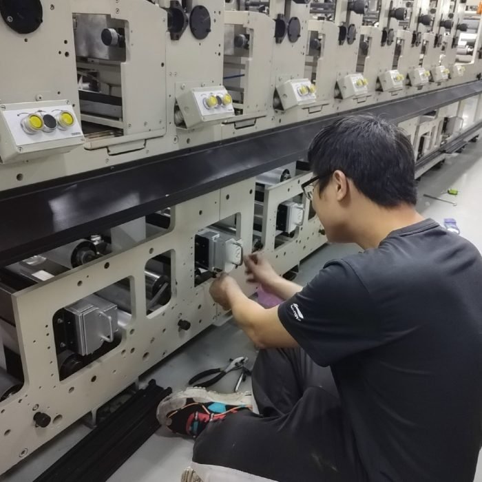 systemom utwardzania UV